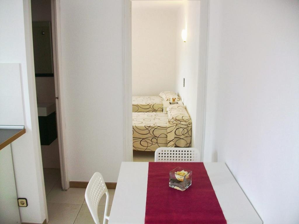 Apartamentos Ar Enjoy Bellavista Льорет-де-Мар Экстерьер фото